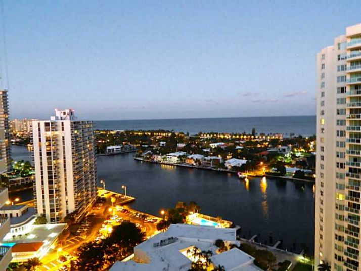 20281 E COUNTRY CLUB DR # 2012, Miami, FL 33180