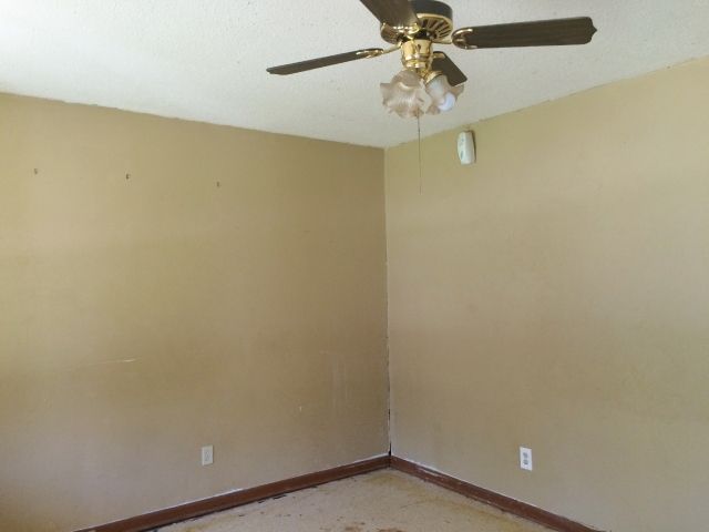 505 Oxford St, West Memphis, AR 72301