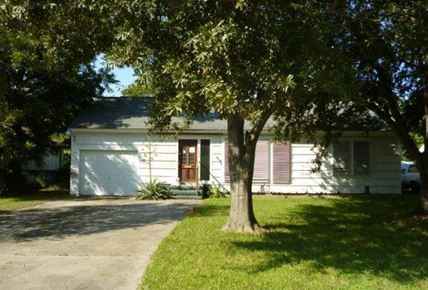 1120 17th Ave N, Texas City, TX 77590