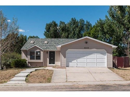 2210 Helen Avenue, Cheyenne, WY 82007