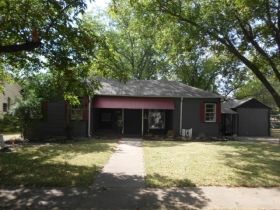 1614 Lockhart Street, Sherman, TX 75092