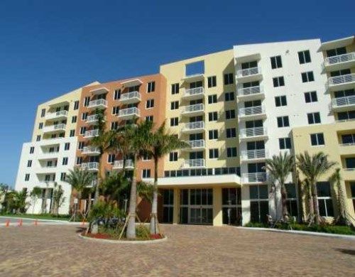 18800 NE 29 AV # 1008, Miami, FL 33180