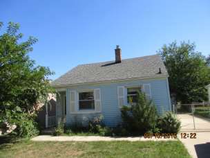 13103 Irene St, Southgate, MI 48195