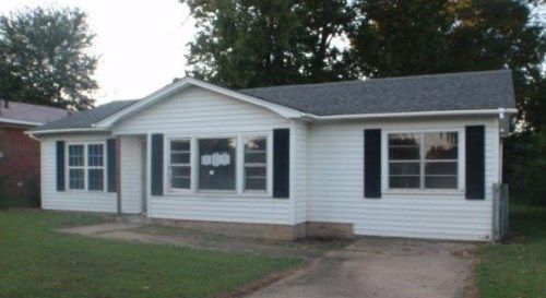 2103 Poplar St, Van Buren, AR 72956