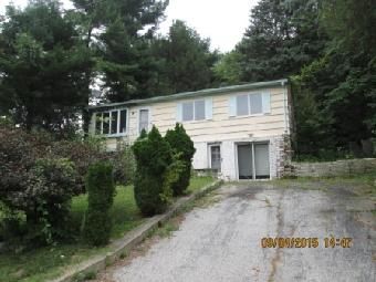 49 Summit Rd, Hamburg, NJ 07419