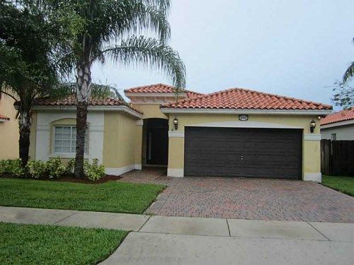 2135 NE 36 AV, Homestead, FL 33033