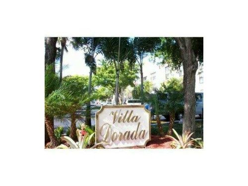 20350 W COUNTRY CLUB DR # 122-4, Miami, FL 33180
