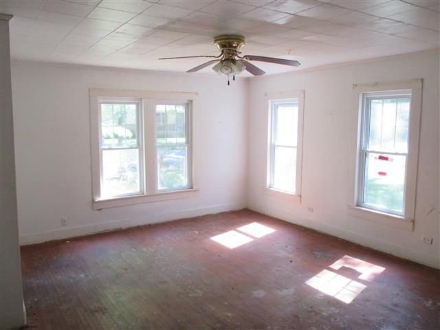 309 NW 4th Street, Wilburton, OK 74578