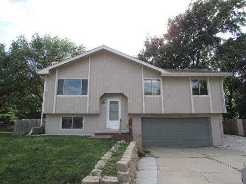 1521 W Jean Cir, Lincoln, NE 68522