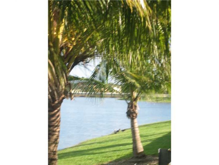 7938 SW 165 CT # 7938, Miami, FL 33193