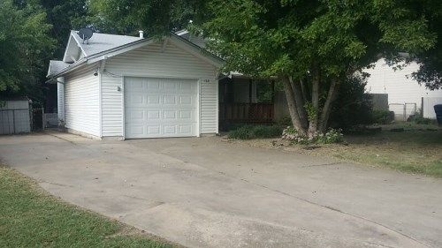 152 Greenbriar Circle, Mannford, OK 74044