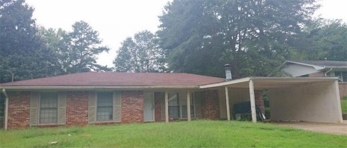 864 Pine Roc Drive, Stone Mountain, GA 30083