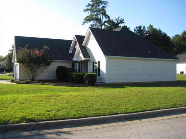 4261 Beaverton Circle, Loganville, GA 30052