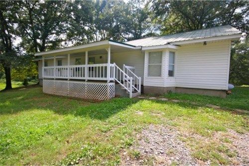 211 Alexander Avenue, Lindale, GA 30147
