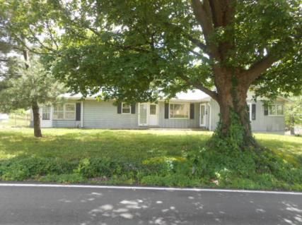 119 W Main St, Decker, IN 47524