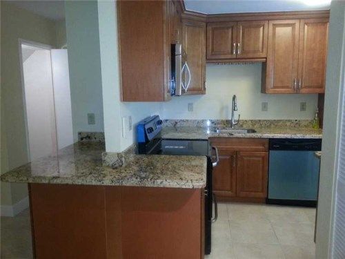 107 GARDENS DR # 102, Pompano Beach, FL 33062