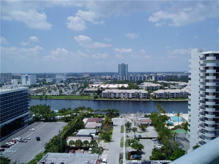 3801 OCEAN DR # PHV, Hollywood, FL 33019
