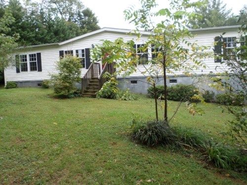 133 Eaton Rd, Mount Airy, NC 27030