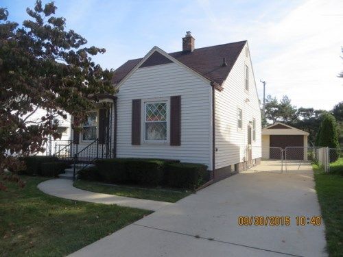 23800 Normandy Ave, Eastpointe, MI 48021