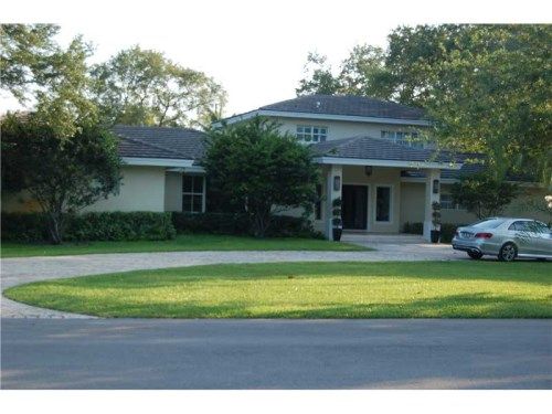 5850 ROLLING, Miami, FL 33156