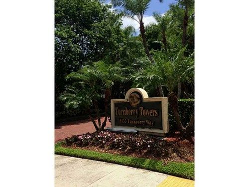 19355 TURNBERRY WY # 8-D, Miami, FL 33180