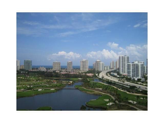 19501 W COUNTRY CLUB DR # 1001, Miami, FL 33180
