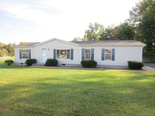 4402 Rhodes Dr, Batavia, OH 45103