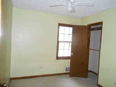 195 Belmont Farms Dr, Ellenwood, GA 30294