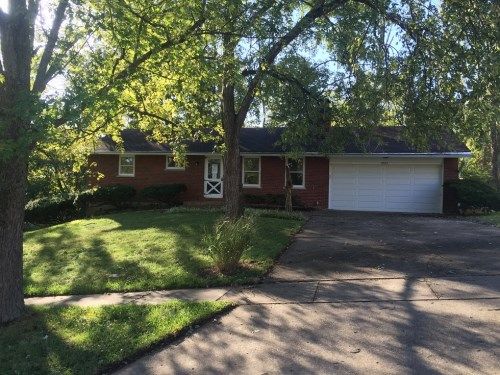 9382 Ranchill Dr, Cincinnati, OH 45231