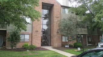 4351 Village Parkway Cir W Apt 8, Indianapolis, IN 46254