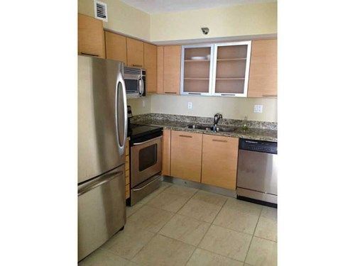 3300 191 ST ST # 1509, Miami, FL 33180