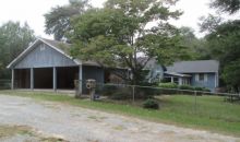 64 Spring Lake Dr Hawkinsville, GA 31036