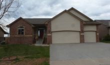 8935 N Ridgewood Ln Valley Center, KS 67147