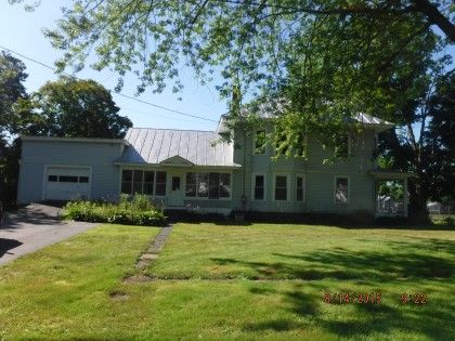 23 Milford Ave, Bingham, ME 04920