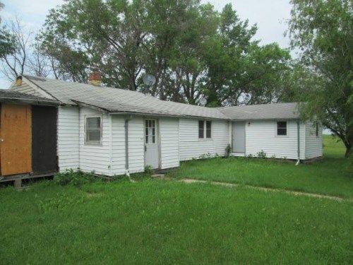 305 County Rd 81 N, Argusville, ND 58005