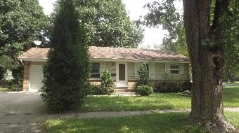 1185 Algonquin Dr, Elgin, IL 60120