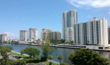 600 PARKVIEW DR # 619 Hallandale, FL 33009
