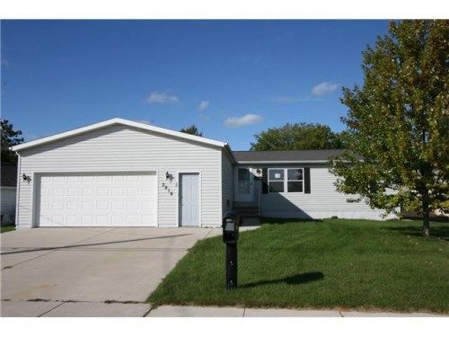 2816 10th St, Two Rivers, WI 54241
