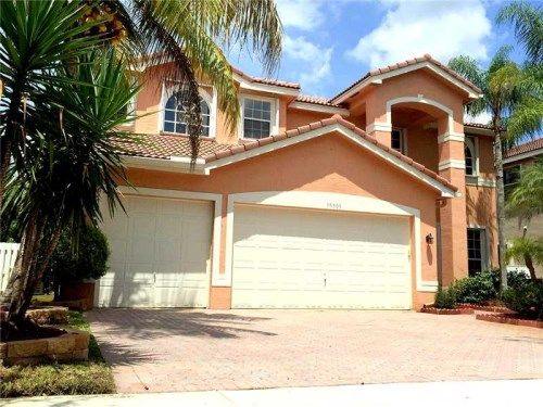 15303 SW 21 ST, Hollywood, FL 33027