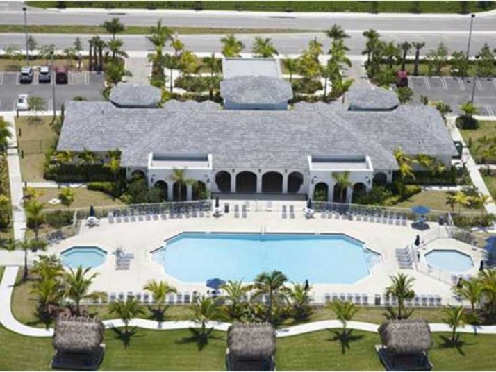 8517 NW 114 CT, Miami, FL 33178