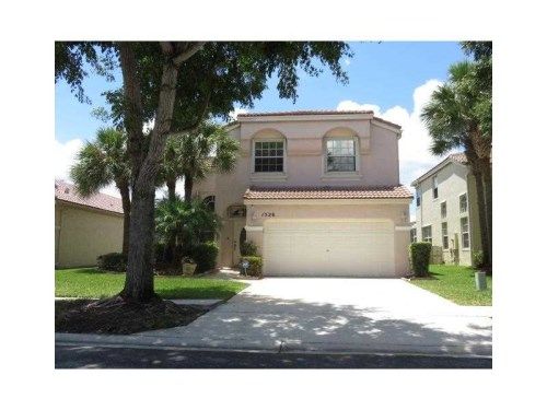 1526 NW 157 AV, Hollywood, FL 33028