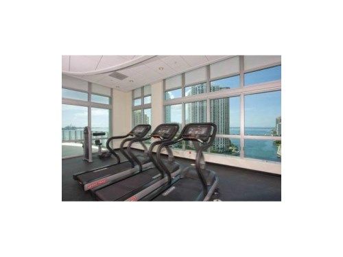 300 S BISCAYNE BL # T-3206, Miami, FL 33131