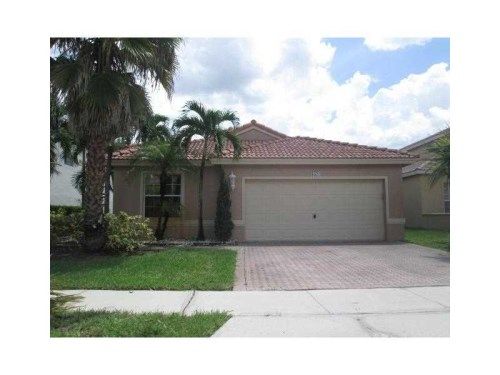 3521 SW 143 AV, Hollywood, FL 33027