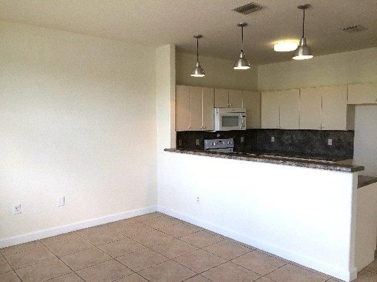 3865 SW 169TH TE # 3865, Hollywood, FL 33027