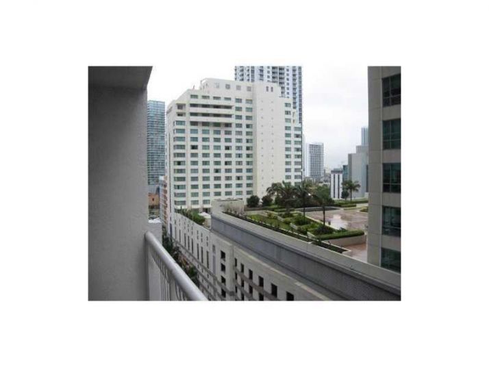 1200 BRICKELL BAY DR # 1510, Miami, FL 33131