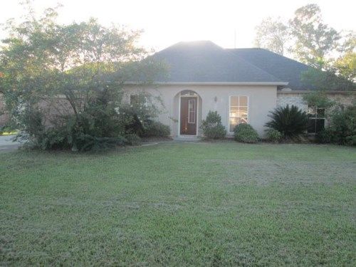 13209 Cole Dr, Gonzales, LA 70737