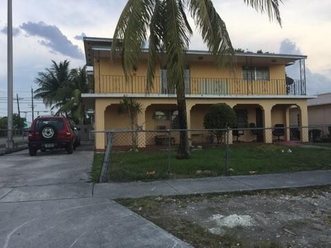 992 E 18 ST, Hialeah, FL 33013
