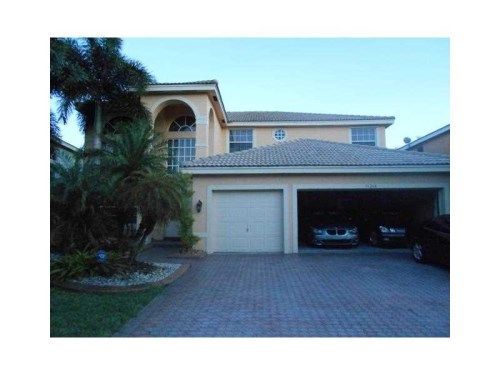 15268 SW 21 PL, Hollywood, FL 33027