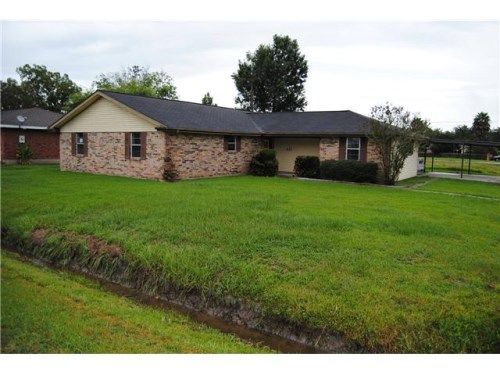 537 Twin Oaks Dr, Raceland, LA 70394