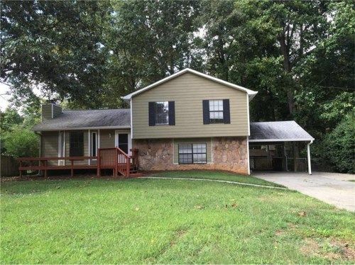270 Amberwood Drive, Lawrenceville, GA 30044